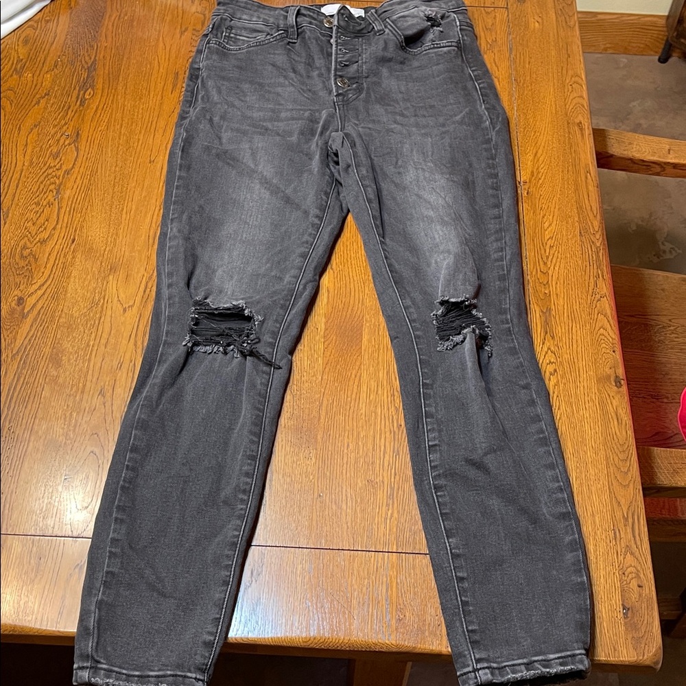 Vervet Distressed Black Women Jeans